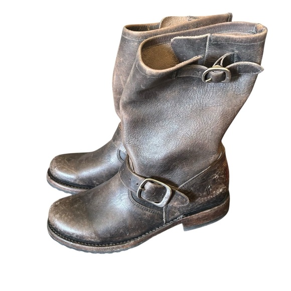 Frye Women's Veronica Short Brown Distressed Boots- Size 6.5 NIB - Picture 2 of 8